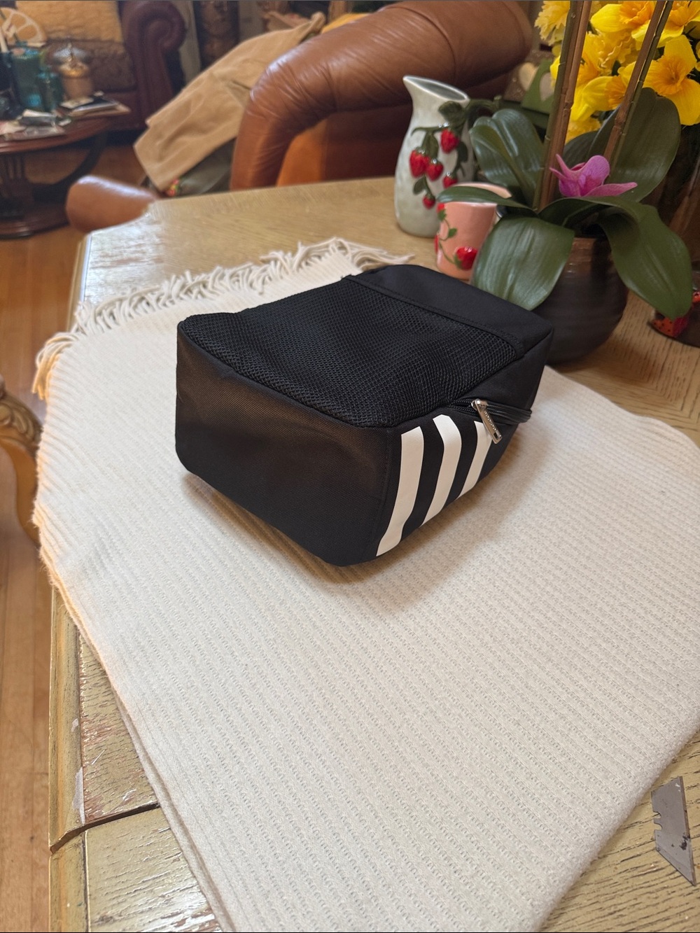 adidas Unisex Santiago Lunch Bag Cooler black and rainbow - Picture 14 of 16